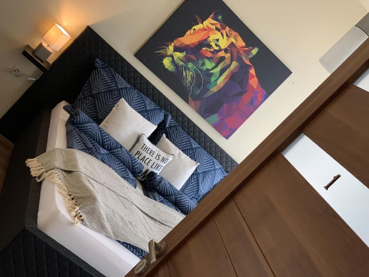 A Vendeghaz Hotell Miskolc Exteriör bild